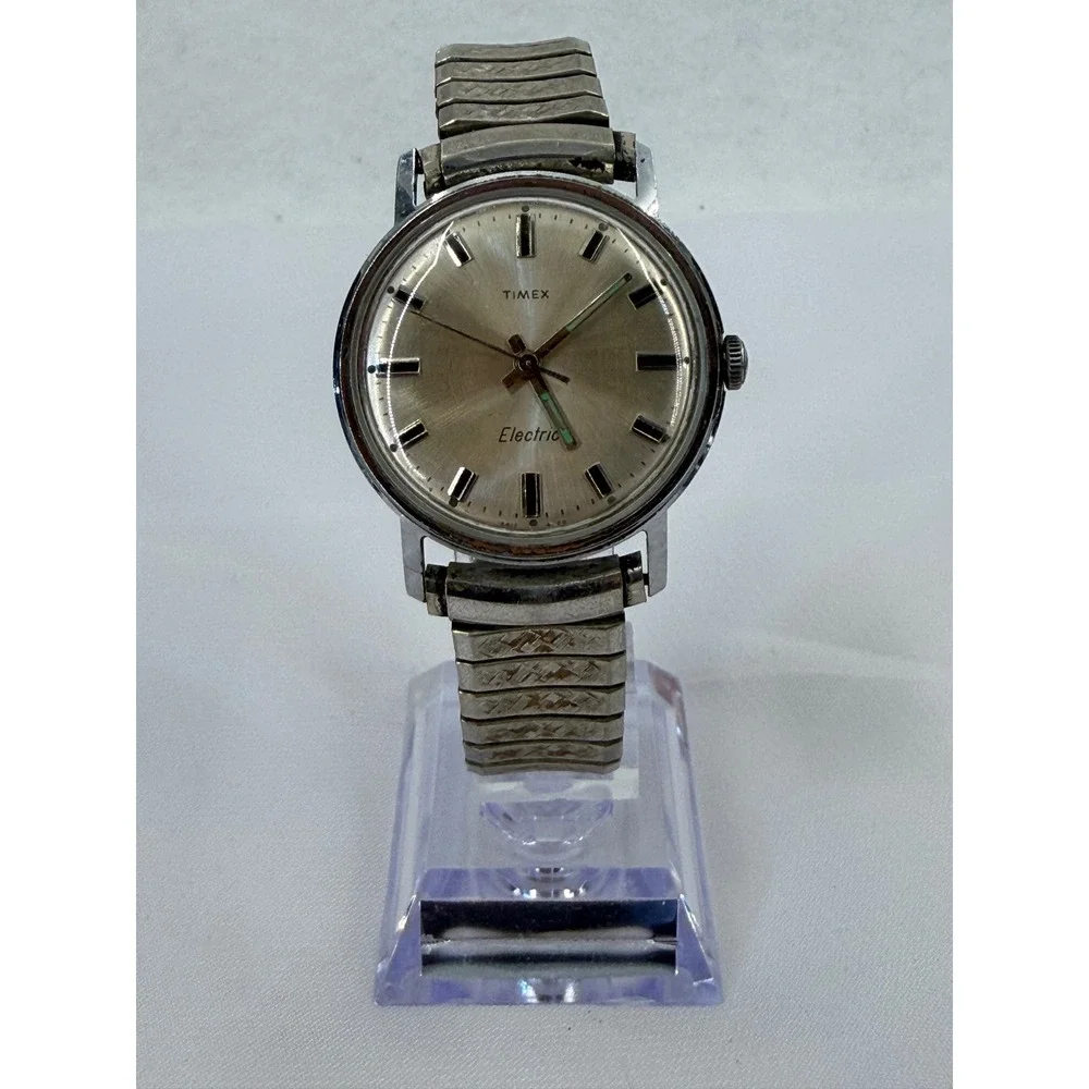 Vintage Timex Electric Mens Watch Silver Dial Speidel Expansion Band 9417 4070
